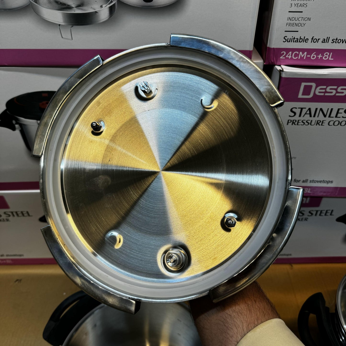 Dessini 2-in-1 Pressure Cooker with Steamer - Italy Lot